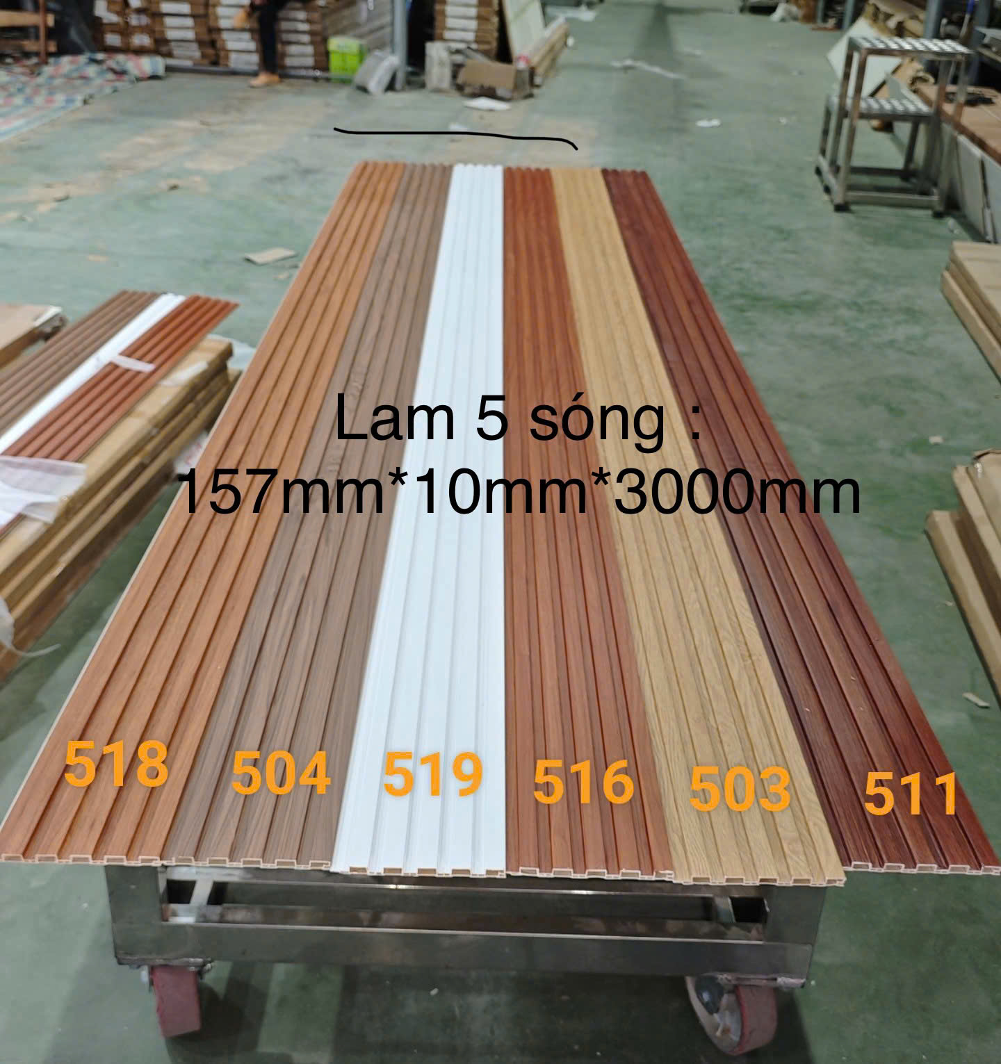 lam 5 sóng ốp tường